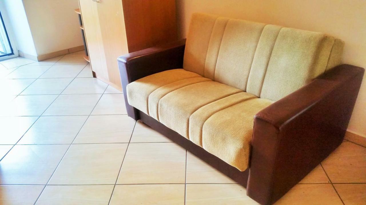 Obala Apartment & Studios Malinska Extérieur photo